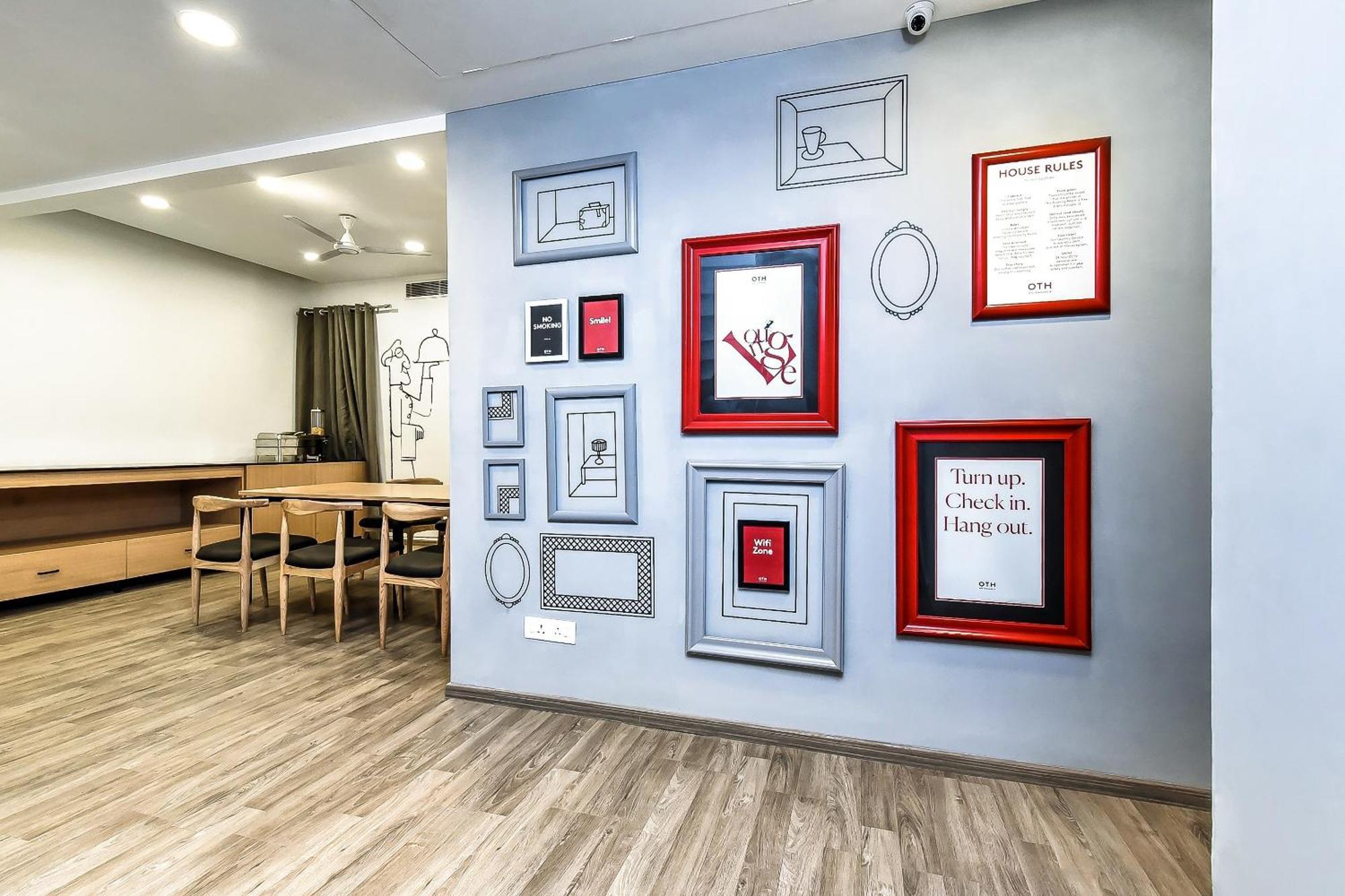 Hotel O Heritage Inn Нойда Экстерьер фото