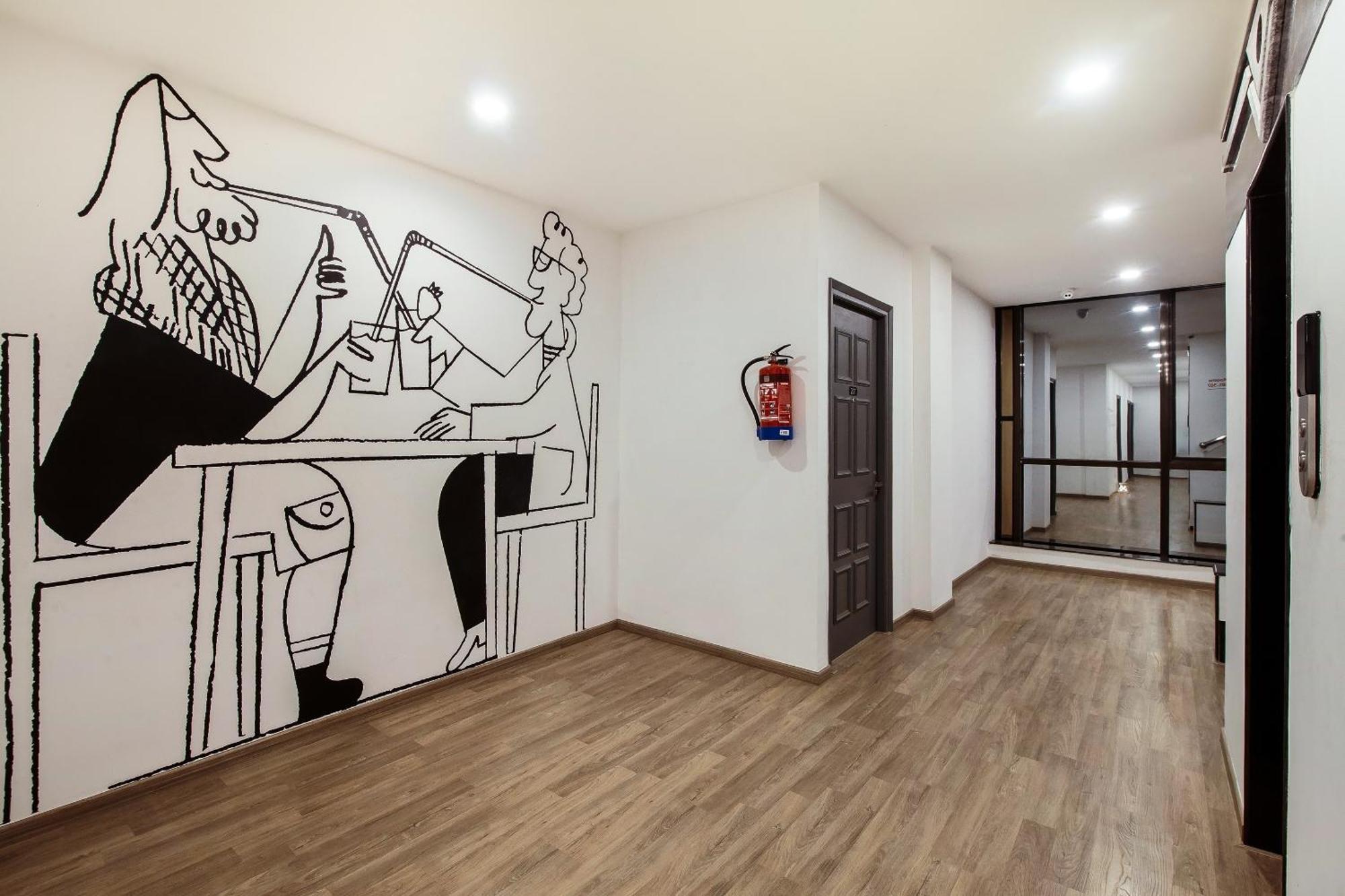 Hotel O Heritage Inn Нойда Экстерьер фото